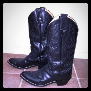 Black Justin Cowboy Boots